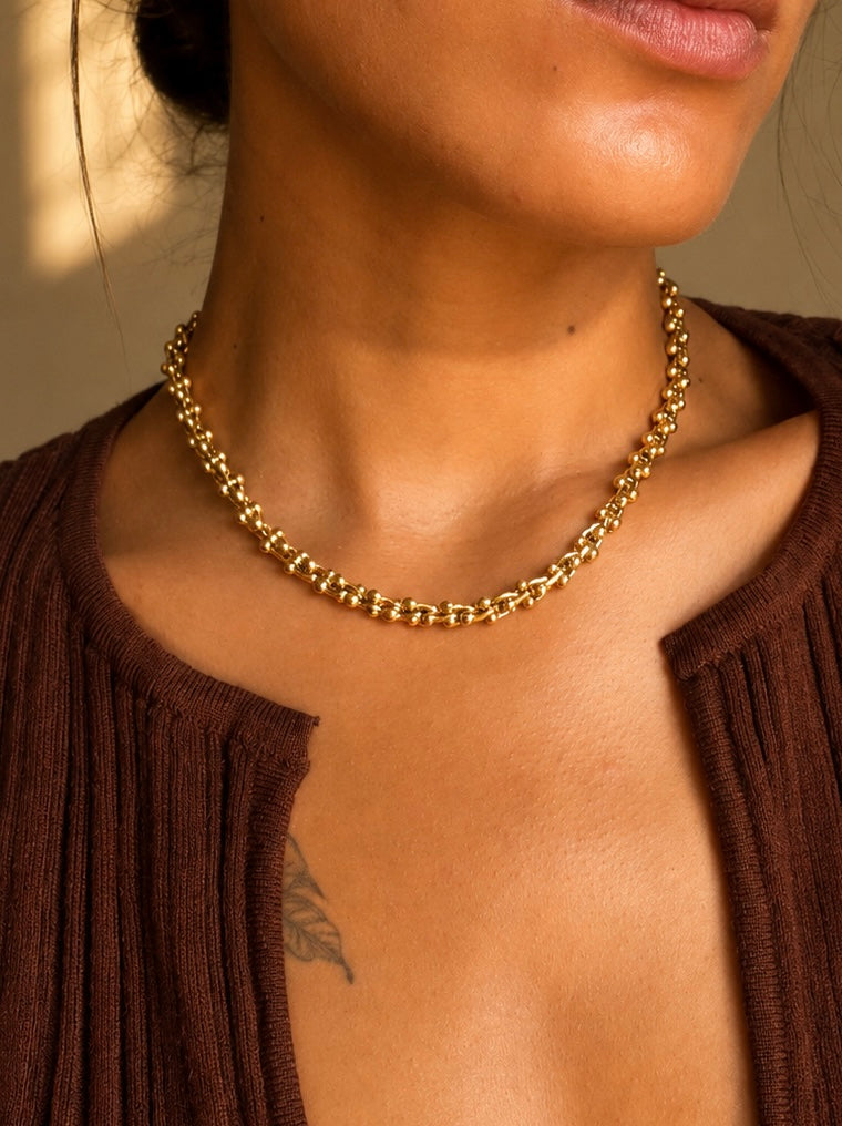 Collier Victoria